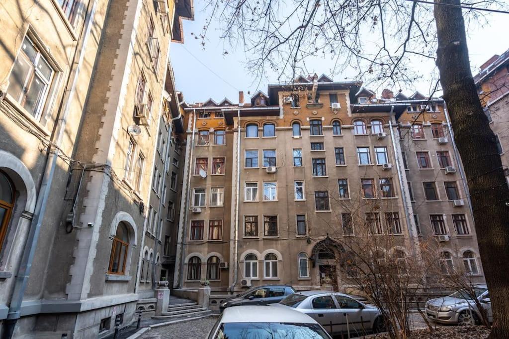 Holiday Vibe - 2R Apartment In Piata Romana Bukarest Exterior foto